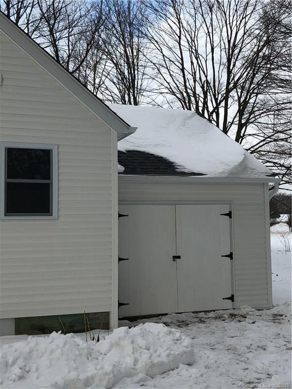 28 Hartford Ave - Photo 2 of 13