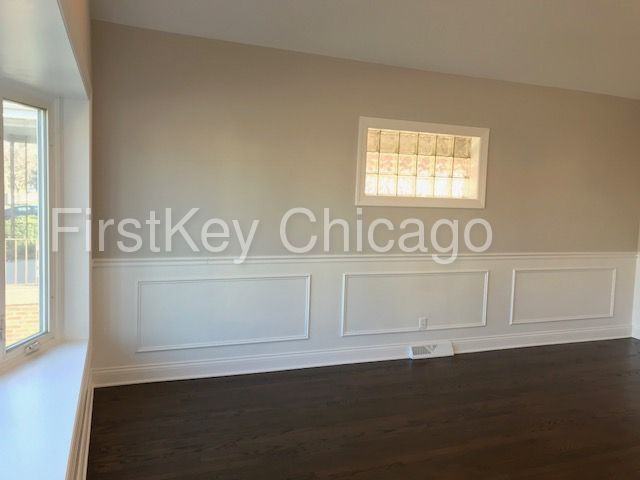 3143 W 83rd Pl - Photo 3 of 22