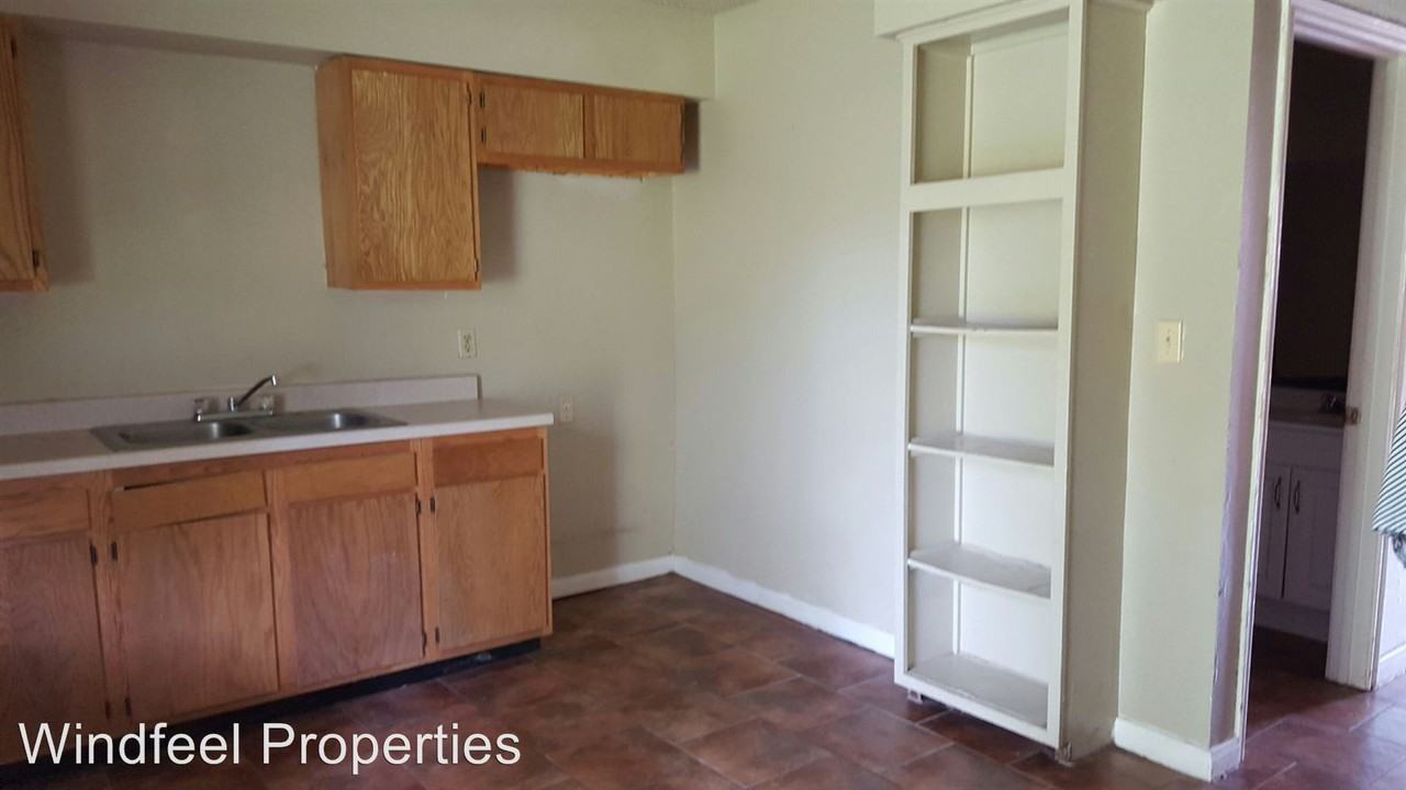 13016 Quick Boulevard - Photo 3 of 6