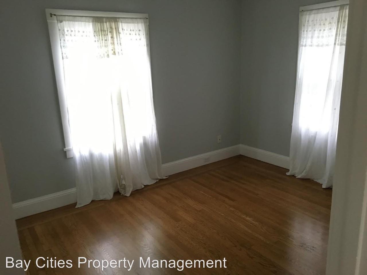 1237 Ordway St - Photo 3 of 12