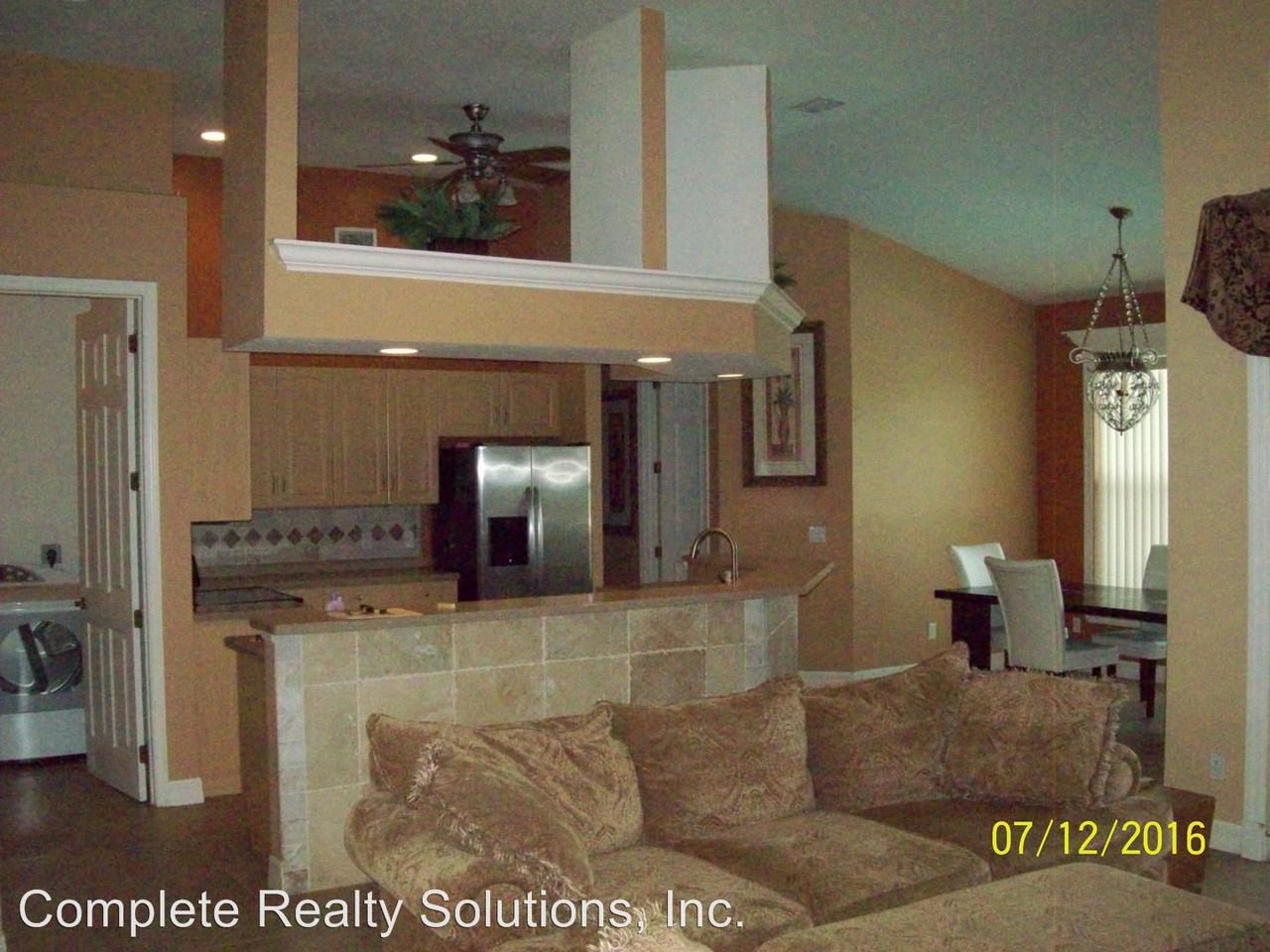 2128 NW 17th Ave - Photo 3 of 25