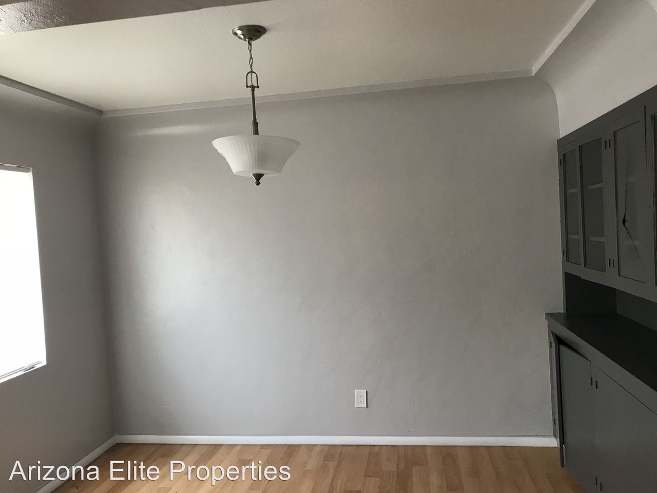 2011 W Indianola Ave - Photo 2 of 14