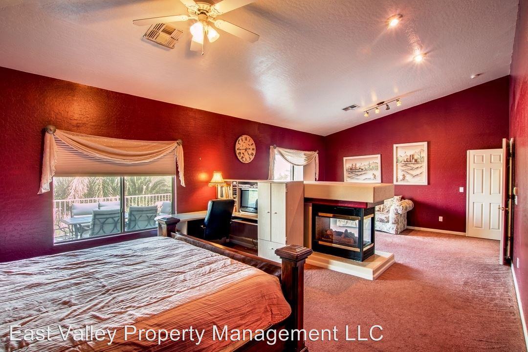 4321 E Fountain Cir - Photo 2 of 32