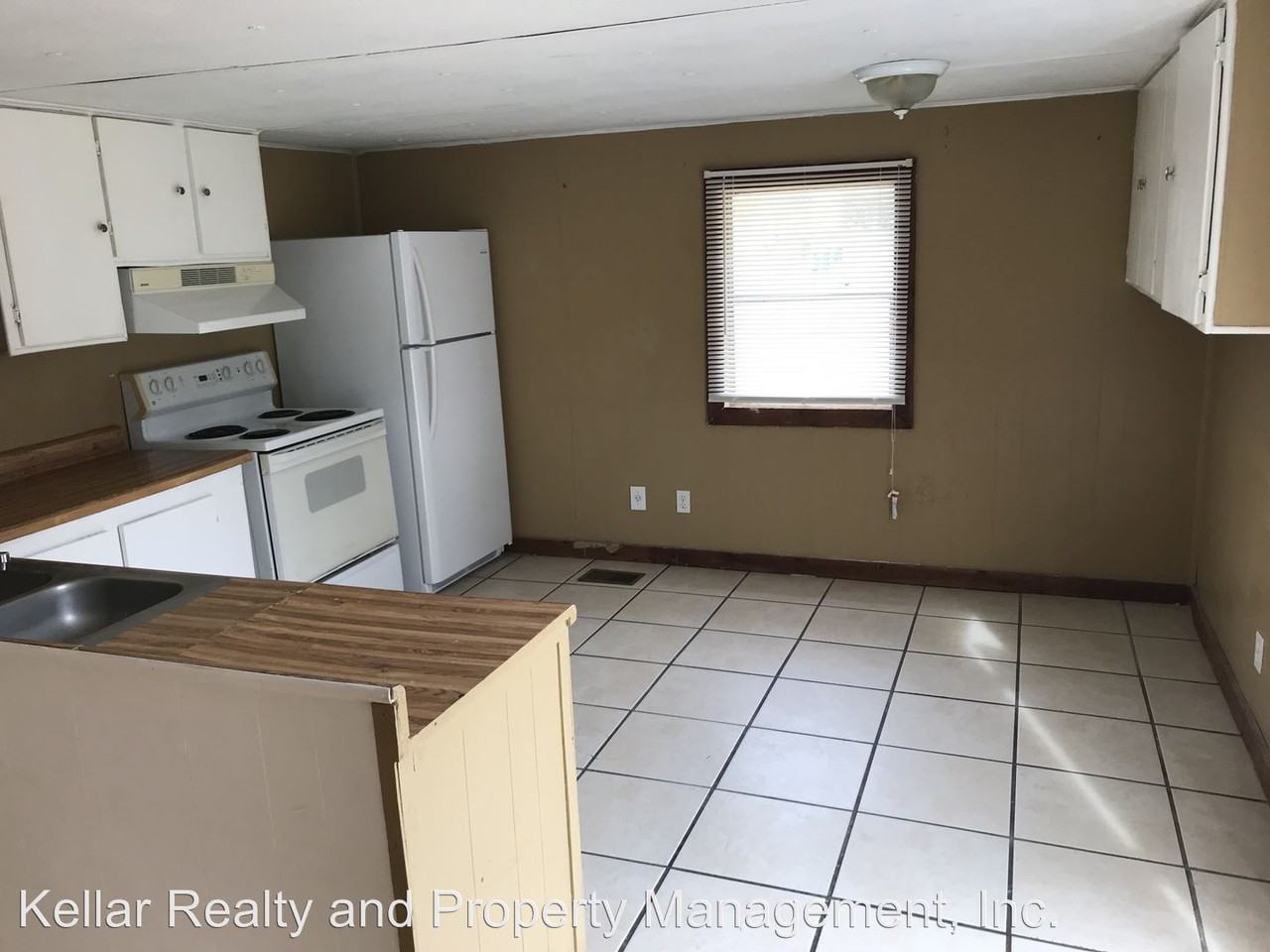 162 Jericho Rd - Photo 3 of 13