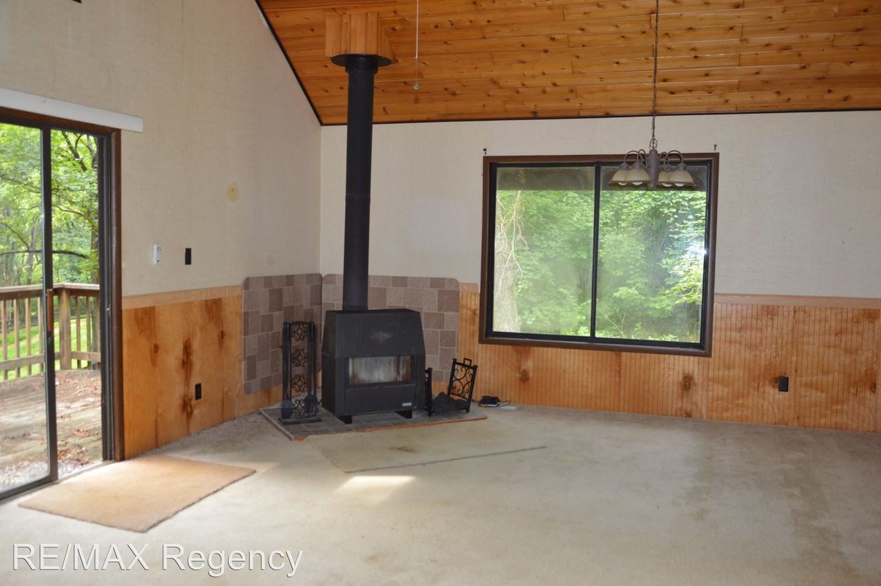 11418 Pleasant Vale Rd - Photo 2 of 5