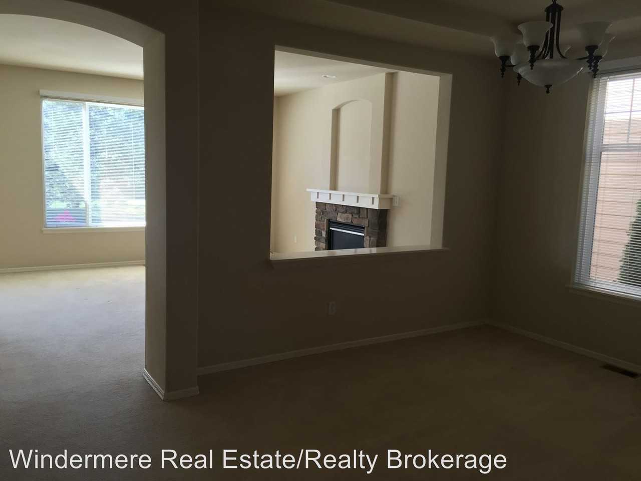11952 Wilmington Way - Photo 2 of 2