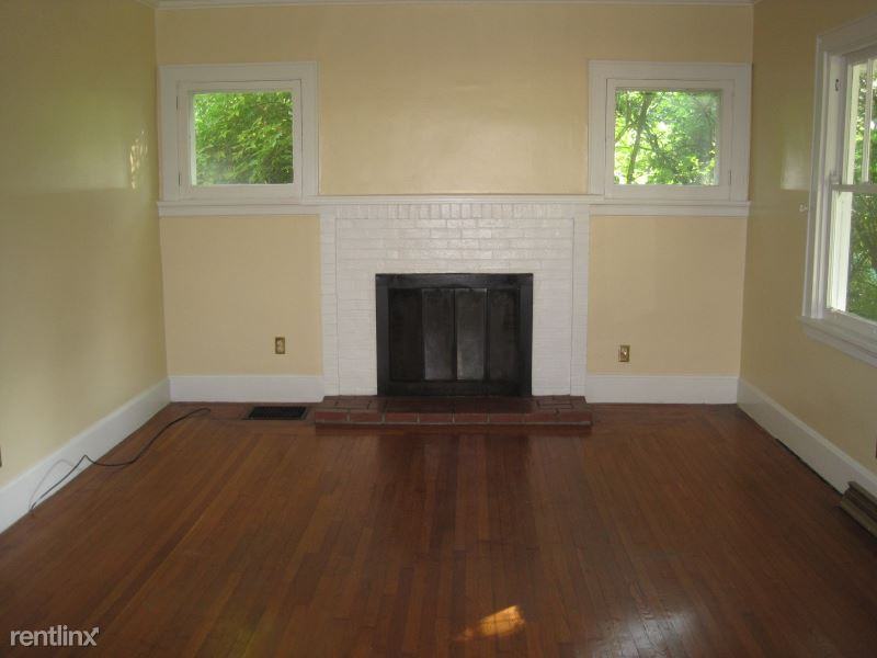 7601 Camargo Rd - Photo 2 of 10