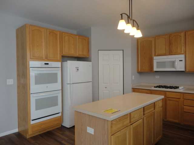 805 Kelley Dr - Photo 3 of 18