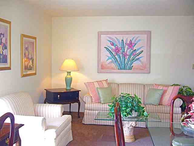 Goodnow Hill and Franconia Apartments - Photo 2 of 34