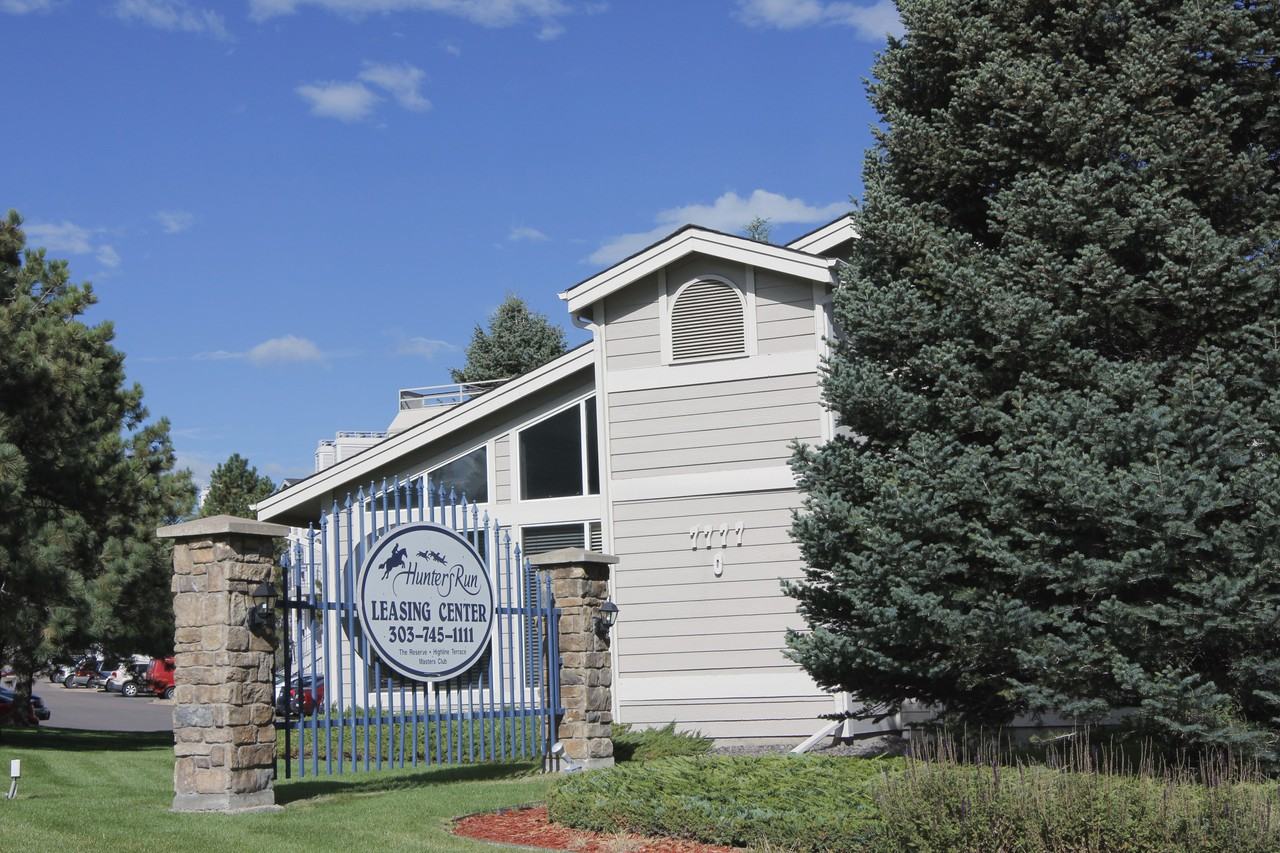 Hunters Run - Photo 2 of 37