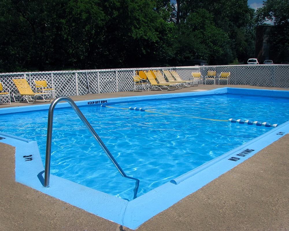 Barkley Ridge Apts - Photo 2 of 14