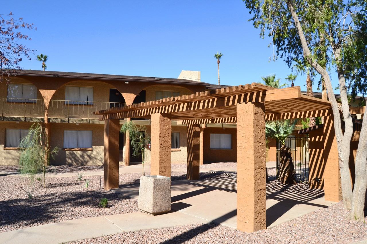 Courtyard at Encanto - Photo 3 of 9