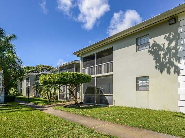 Greentree - Photo 3 of 31