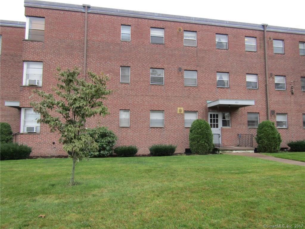 575 Center St #C3 - Photo 2 of 14