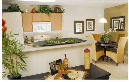 Highland Creek Apartments - Photo 3 of 8