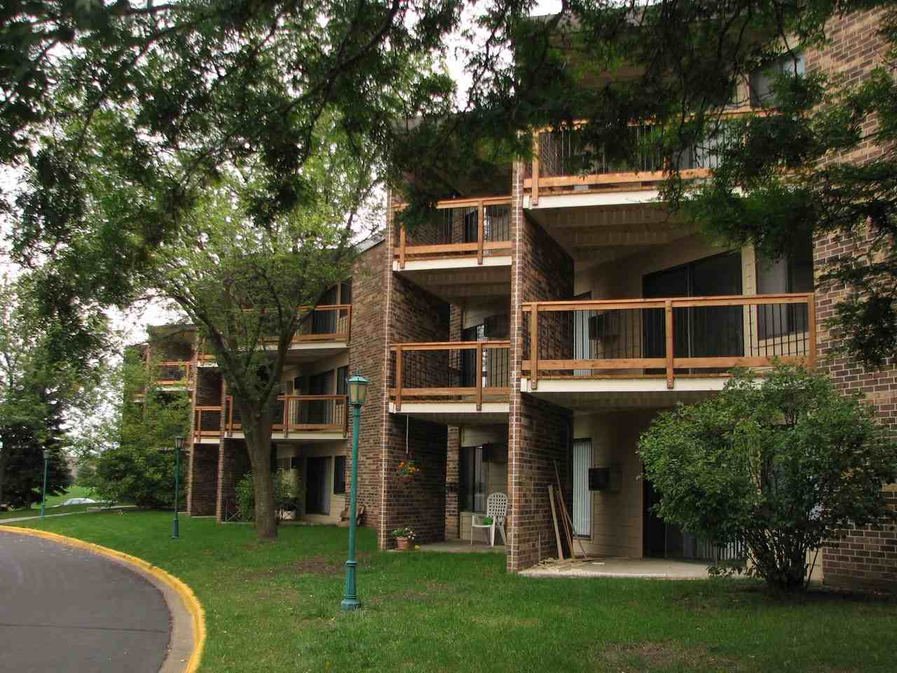 Dahcotah View - Photo 3 of 21