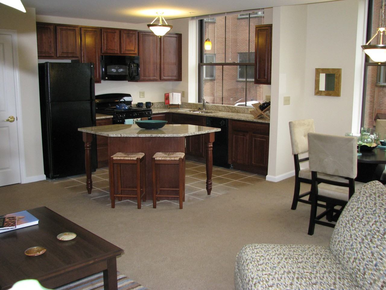 The Hollander Building - Photo 2 of 16