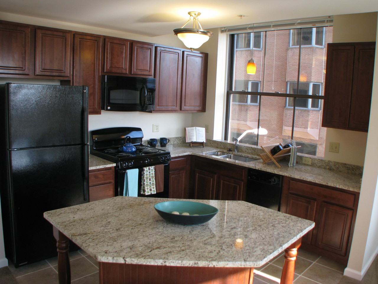 The Hollander Building - Photo 3 of 16