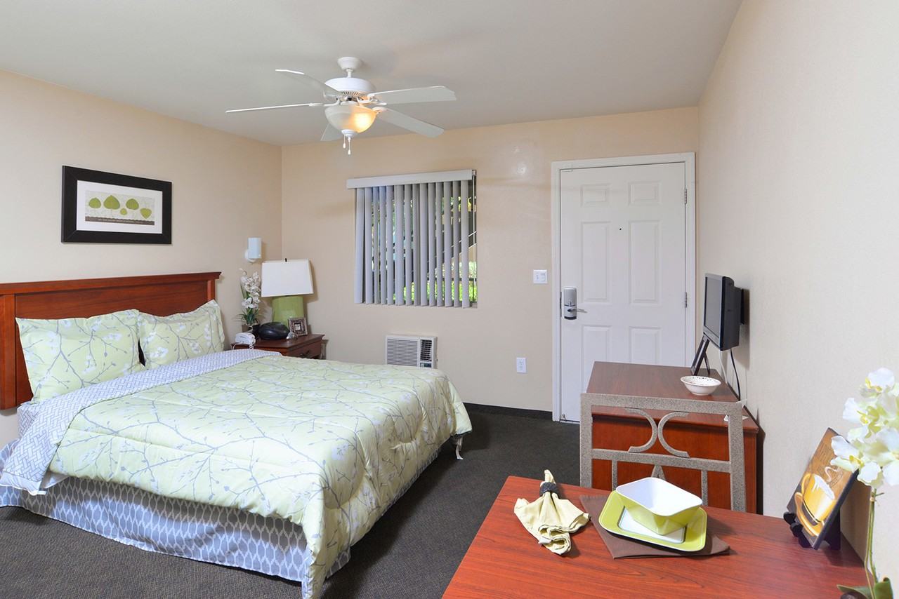 Siegel Suites Tolleson Apartments 1204 N 91st Ave, Tolleson, AZ 85353