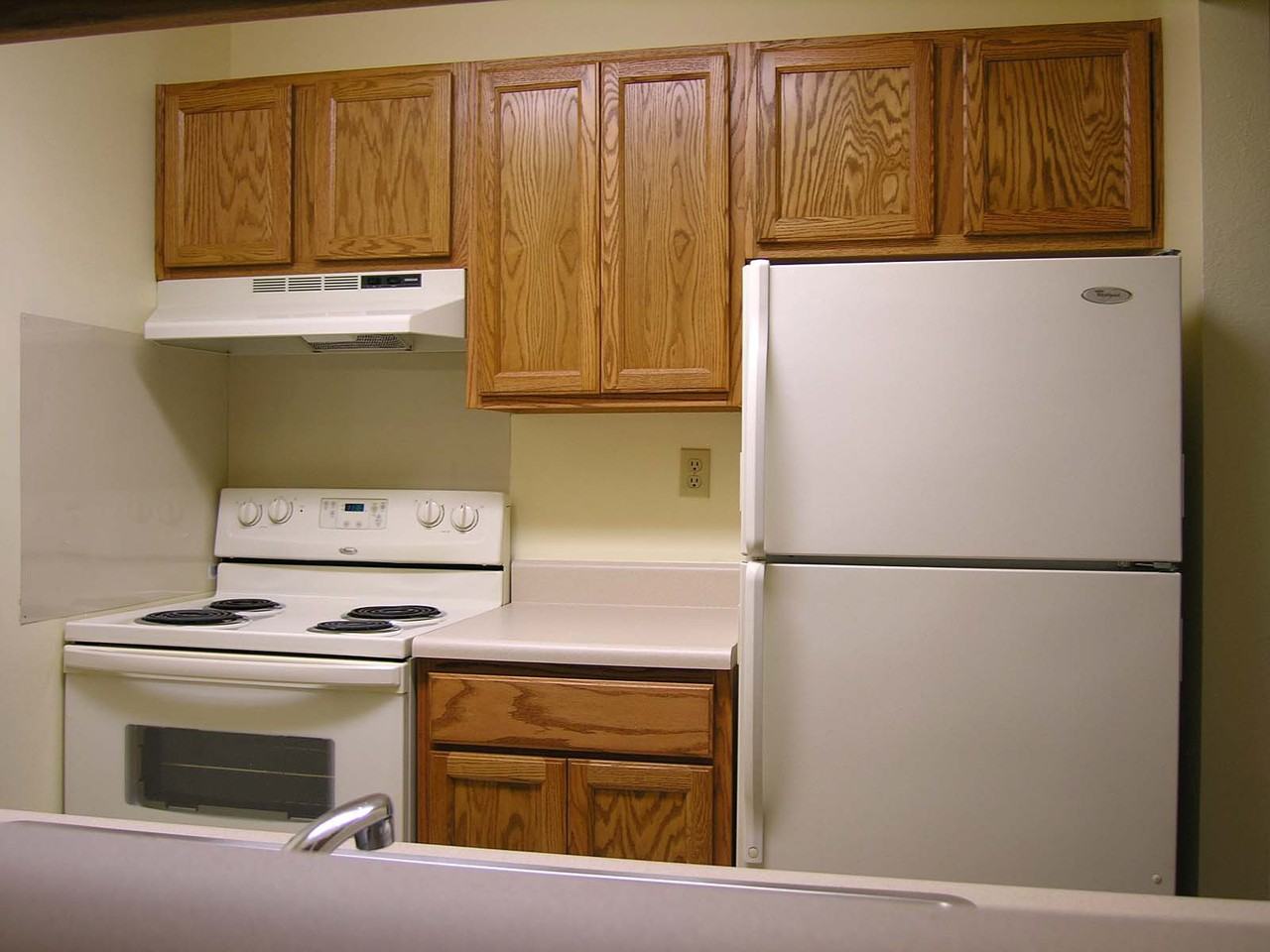 Capitol Commons Apartments & Townhomes - Photo 3 of 31