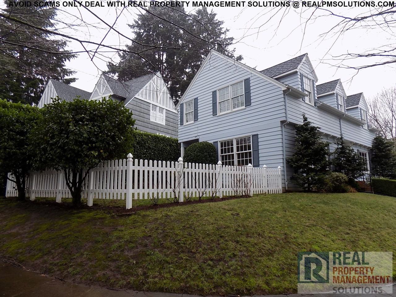 3024 Se Knapp - Photo 3 of 4