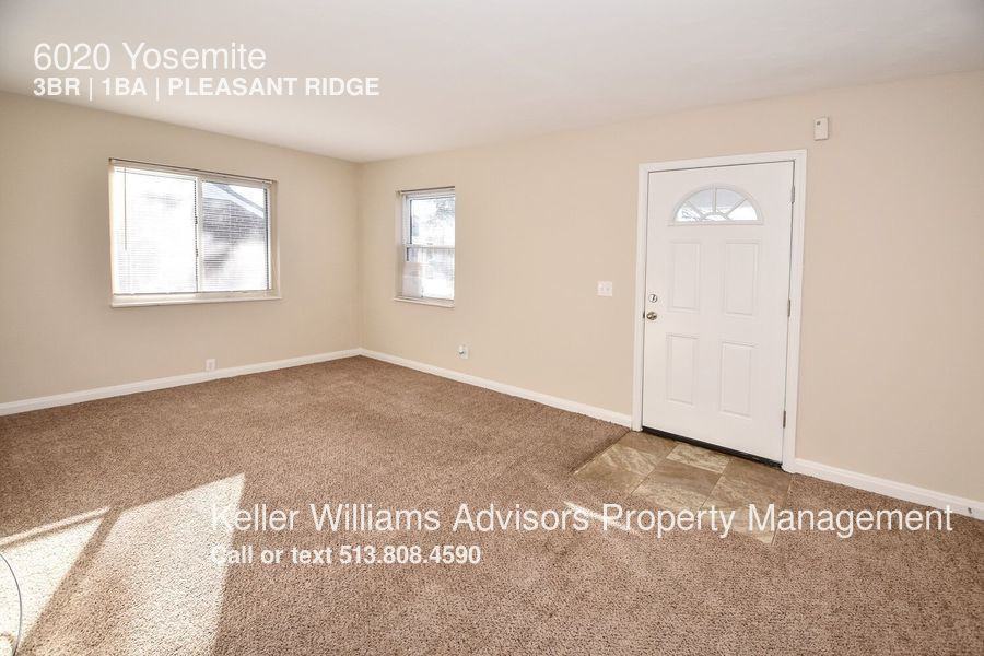 6020 Yosemite Dr - Photo 3 of 25