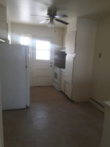 4915 Columbus Dr #1 - Photo 2 of 10