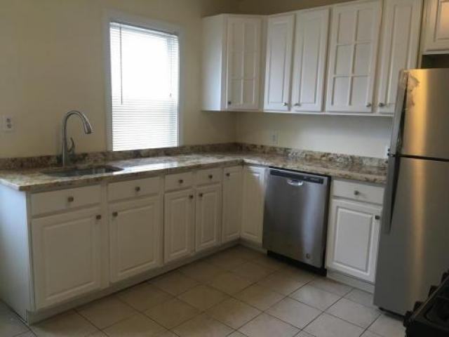 17 High St - Photo 2 of 5
