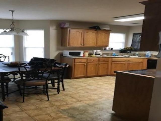 50 Palm Tree Ct - Photo 2 of 2