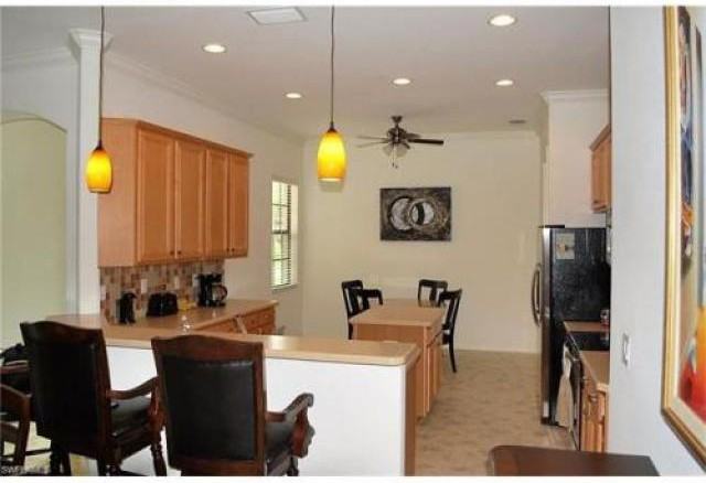 11079 Esteban Dr - Photo 2 of 6