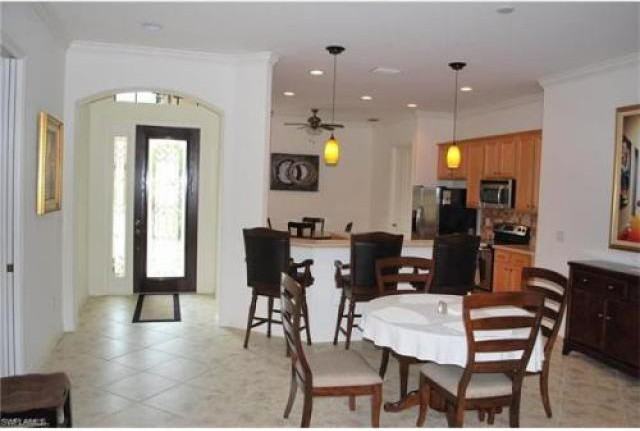 11079 Esteban Dr - Photo 3 of 6