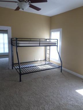 407 S John St - Photo 3 of 8