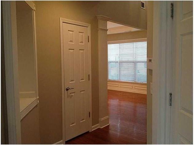 710 Berkeley Terrace - Photo 2 of 11