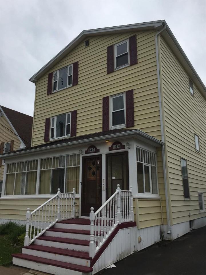 142144 Dominion 144 Apartments 144 Dominion St, Moncton, NB E1C