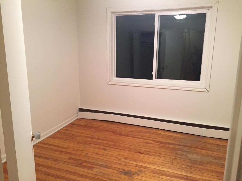 10 Lawrence - Photo 3 of 18