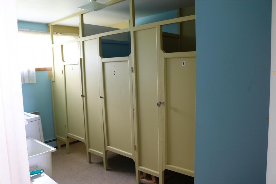 285 Lafayette - Photo 2 of 8
