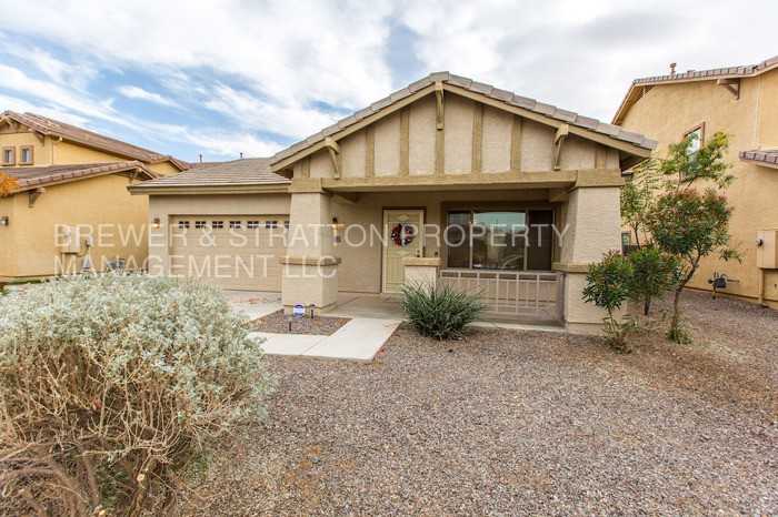 945 E Blue Spruce Ln - Photo 2 of 22