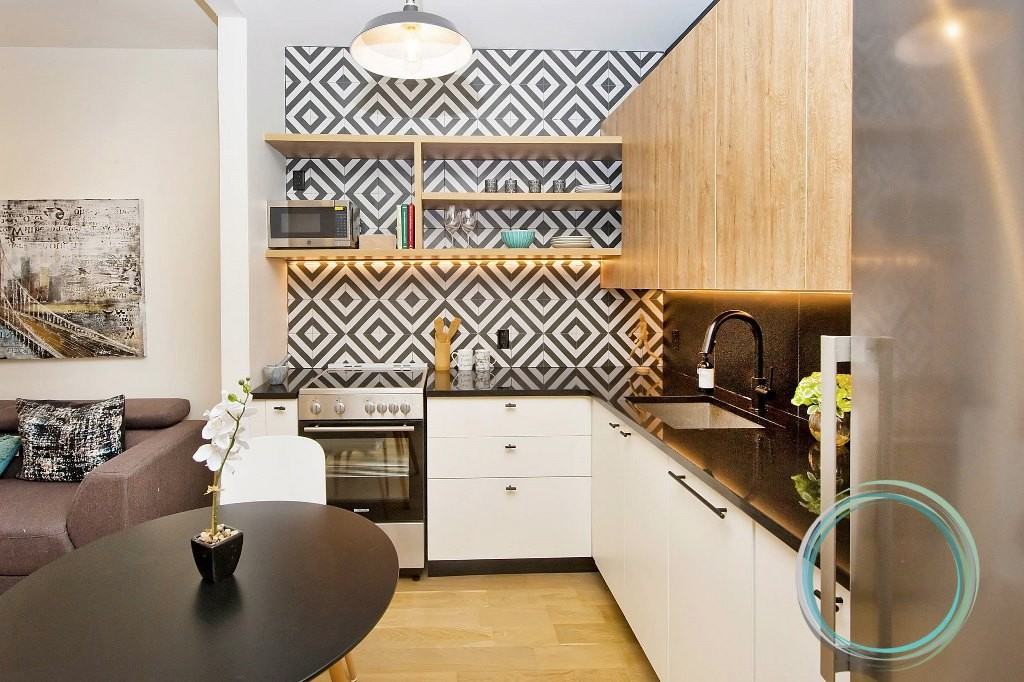 961 Willoughby Ave #4H