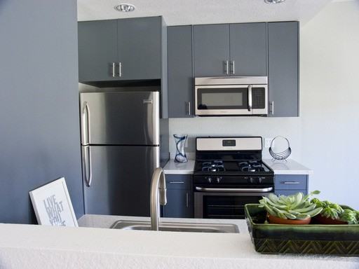 2238 Las Colinas Ave #201 - Photo 2 of 15