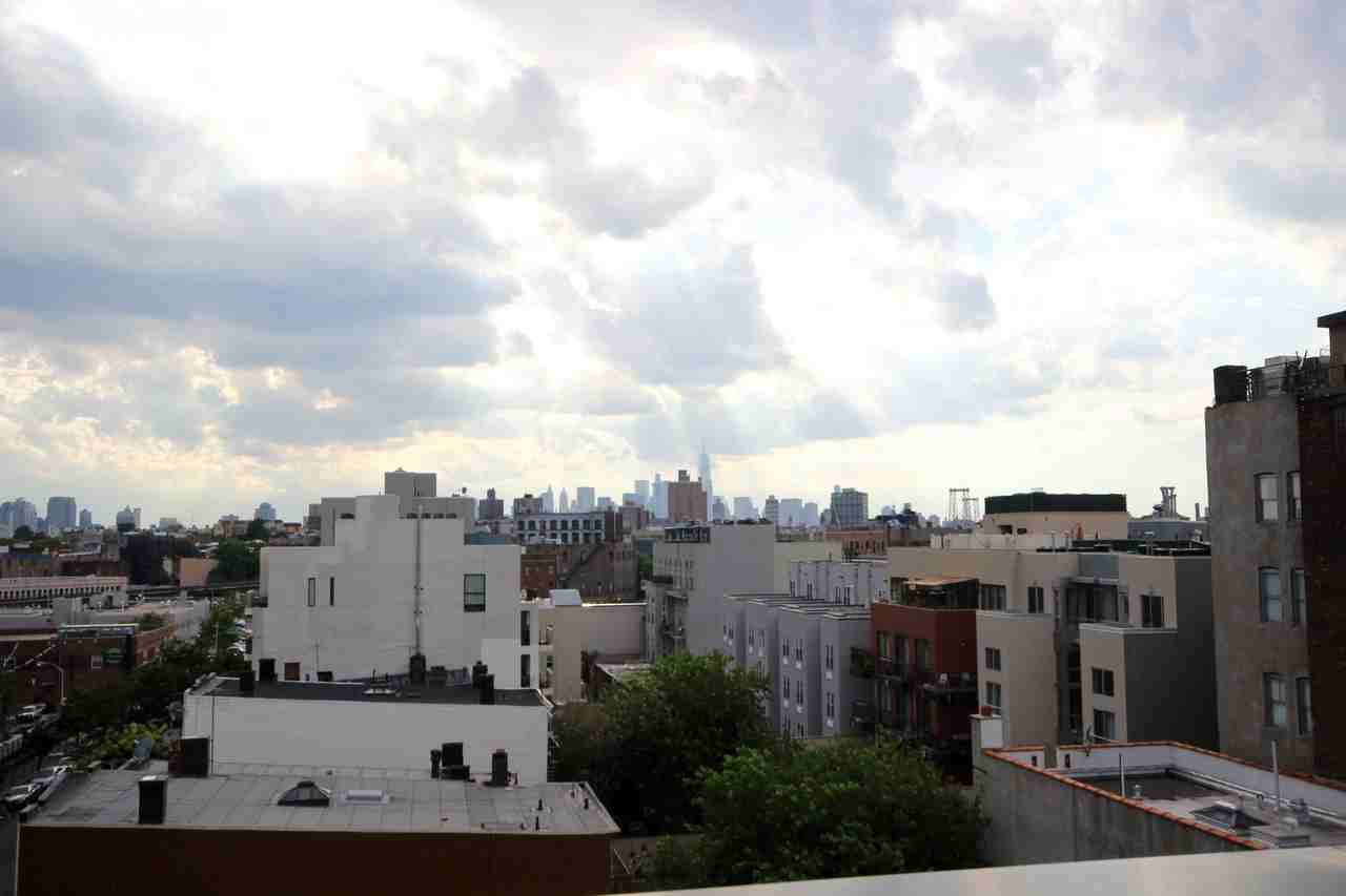 31 Montrose Avenue #28IN