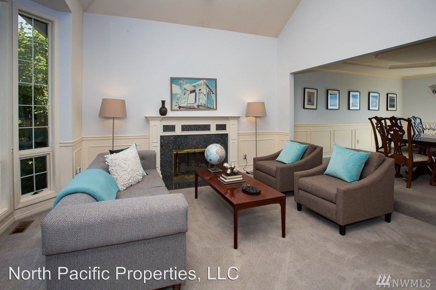 7717 120th Pl SE - Photo 3 of 25