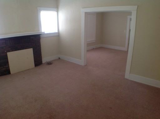 523 4th Ave W - Photo 3 of 5