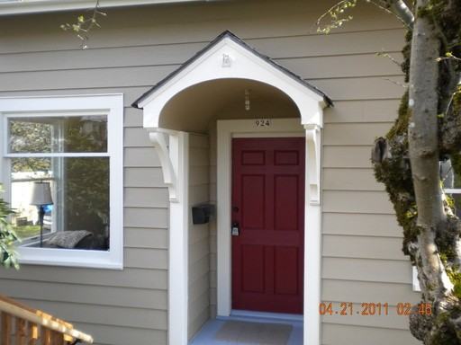 924 NE 2nd Ave - Photo 2 of 22