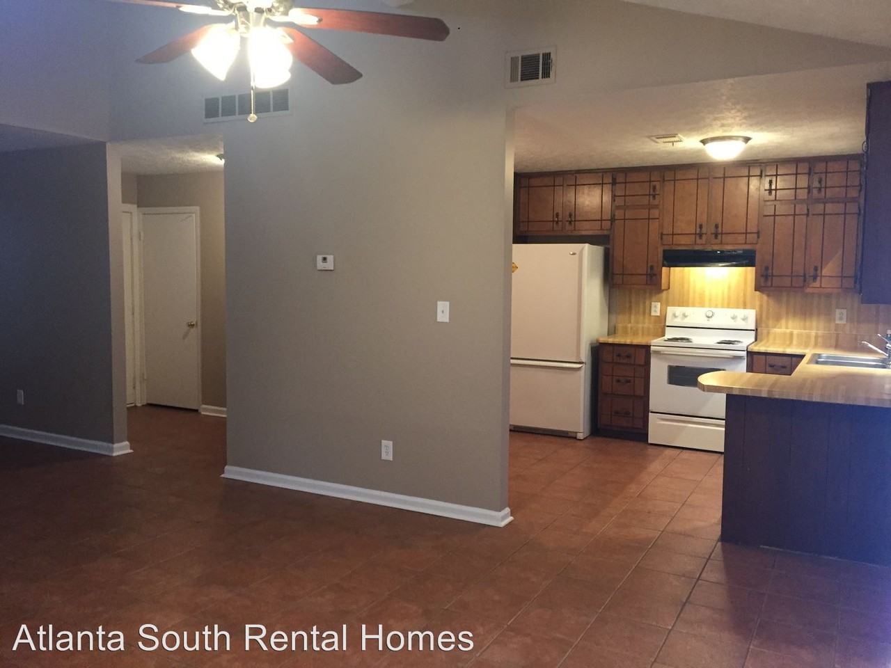 7870 Stanebrook Dr - Photo 3 of 19