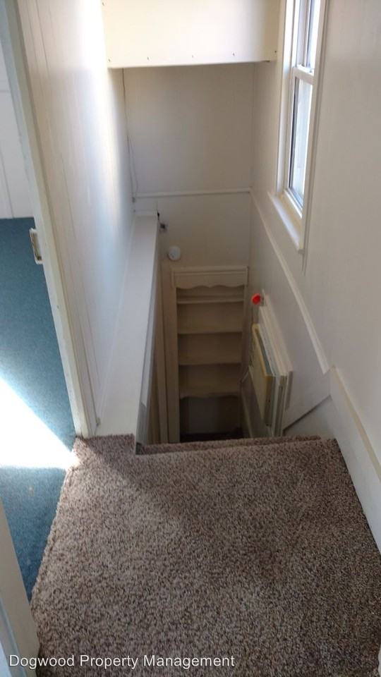 805 Beech St - Photo 2 of 8