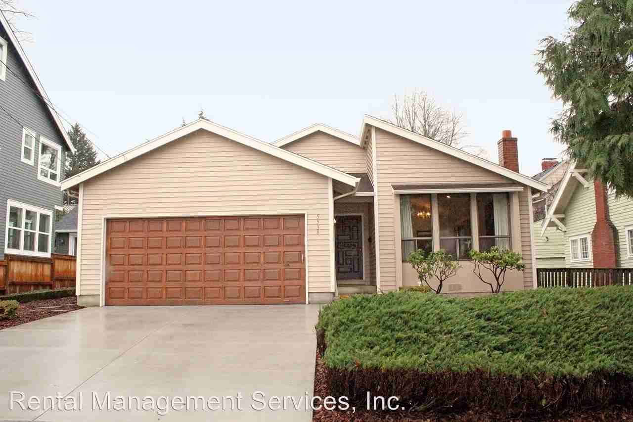 5538 SE Morrison St - Photo 2 of 27