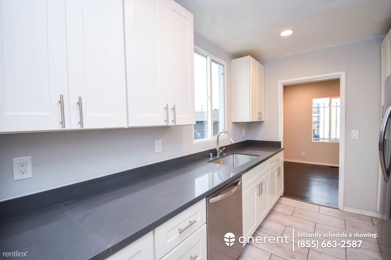 1157 77th Ave - Photo 3 of 12