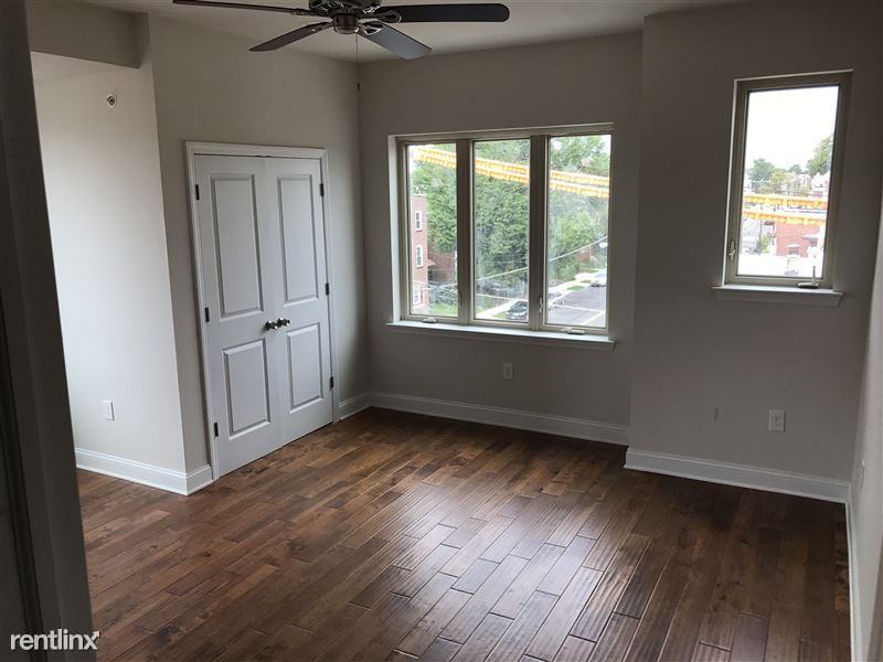 51 State St #2F - Photo 3 of 7