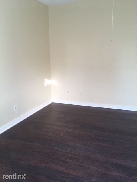 187 Saltonstall Ave #1 - Photo 3 of 10