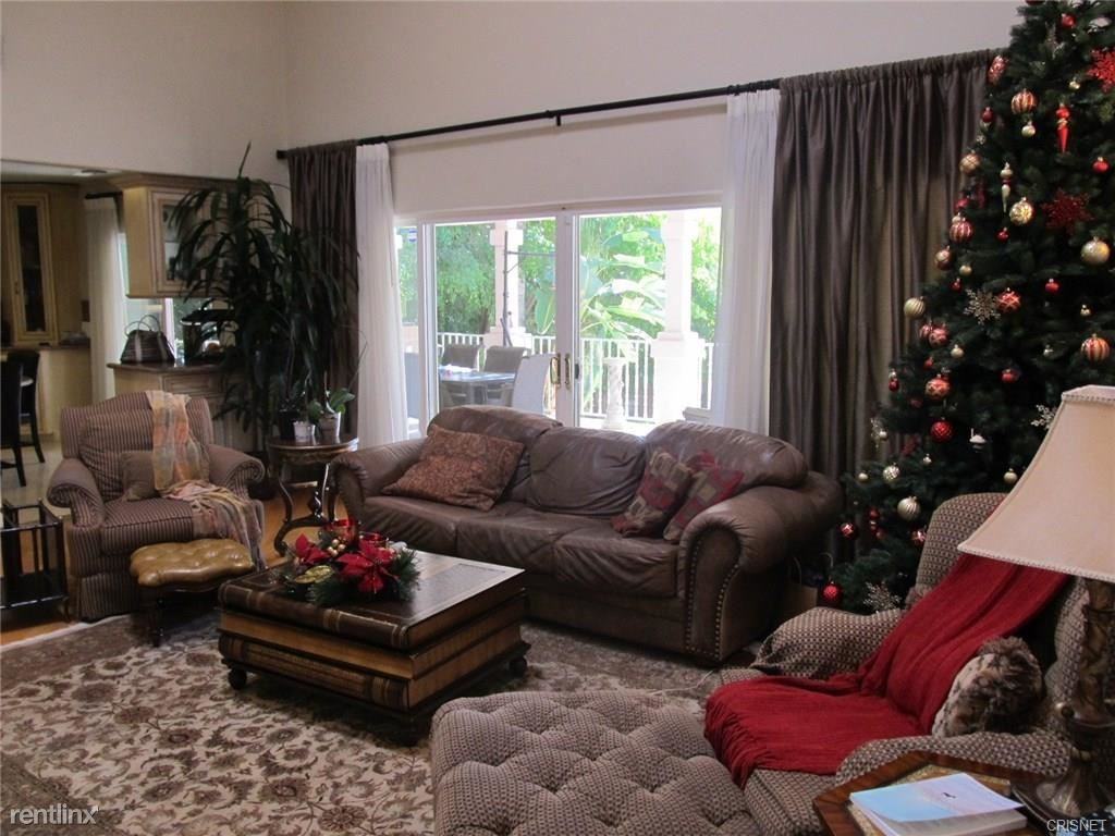 925 Sherlock Dr - Photo 2 of 26